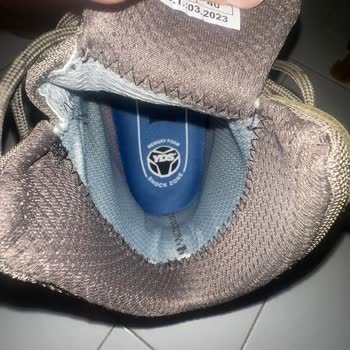 YDS Boots YDS Botundan Rahatsız Edici Dikiş Problemi!