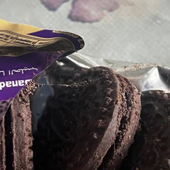 Torku'nun Böcekli Ve Bozuk Bisküvisi