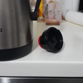 Karaca Züccaciye Karaca Termos Kapağı Kırık