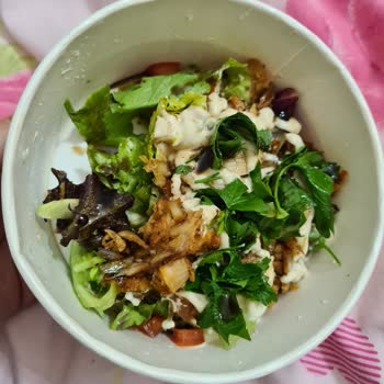 Usta Dönerci Ünlü Döner Zincirinde Beklenmedik Salata Hayal Kırıklığı
