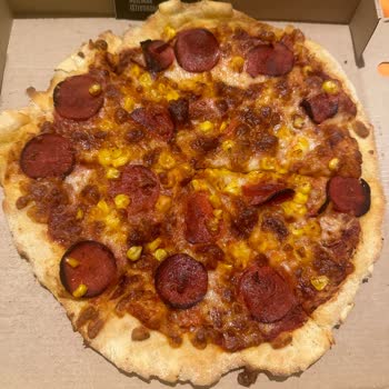Yenemeyecek Pizzayı Yapmaya Başaran Pizza Hut