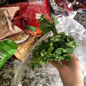 Şok Marketler Çürük Ürün Hayal Kırıklığı!