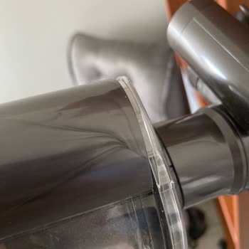 Dyson Toz Haznesi Kapanmıyor