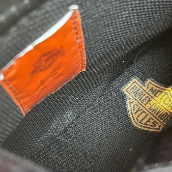 Harley-Davidson Bot Ürün De Fabrika Hatası Var.