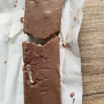 Ozmo Çikolata Kurtlu Cıktı