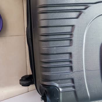 Sunexpress Hava Yolları Valizleri Kırıp Ödemiyor!