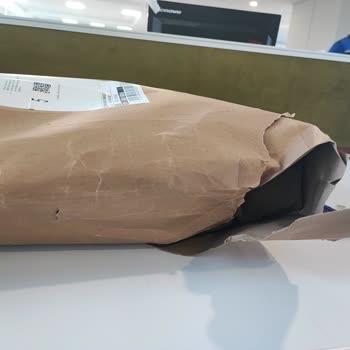 Oysho Giyim Kargo Paketi Özensizliği Ve Lakayıtsızlığı