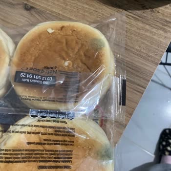 UNO Hamburger Ekmeği Küf Tuttu