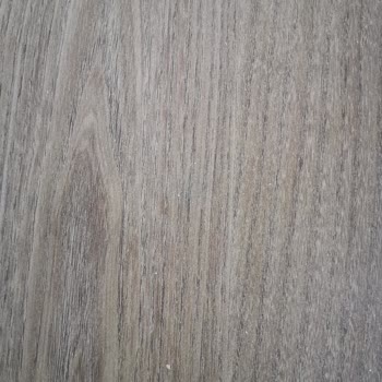 İstikbal Marka Yemek Masasında Oluşan Benekler