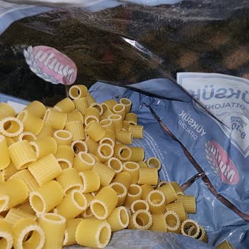 Mutlu Makarna Makarna Paketinde Haşere Problemi