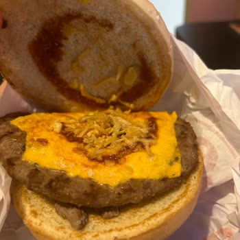 Saloon Burger Yalan/Yanıltıcı Reklam Ve Ürün
