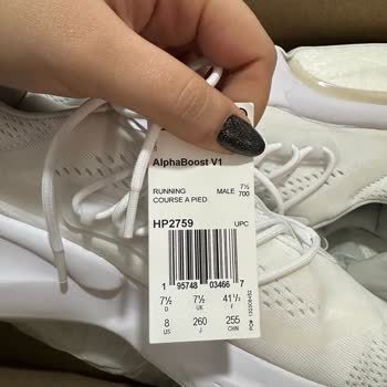 Adidas 2. Kere Yanlış Ürün Gönderdi