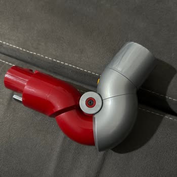 Dyson V15 Mobilya Altı Adaptörü