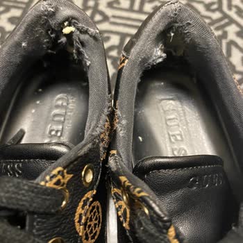 Guess Den Aldığım Ürünün Yırtıldı