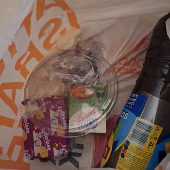 Migros Sanal Market Ambalajı Parçalanmış Yoğurt Teslim Edilmesi