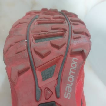 Hepsiburada Salomon Ayakkabı 7 Ayda Dağıldı