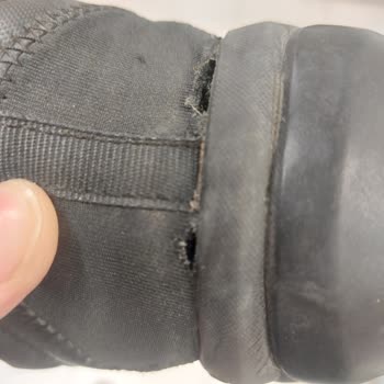 Adidas Ayakkabı Kısa Sürede Dağıldı