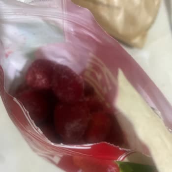 File Market Buzluktaki Çilek Hayal Kırıklığı