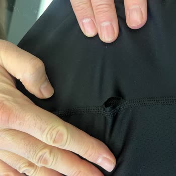 Dikiş Hatalı Nike Pro Dri-fit T-shirtün Değiştirilmemesi