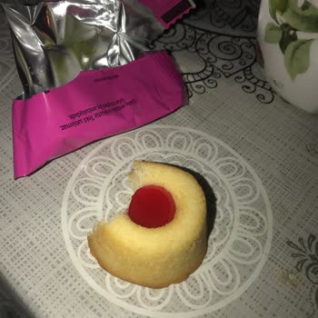 Ülker Kekler Çiğ Çıktı!