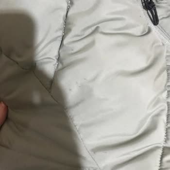 LCW Şikayet Mont Leke Oluyor