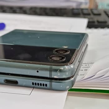 Samsung Telefon Garantili Telefona Bakmak İçin Para İstiyor