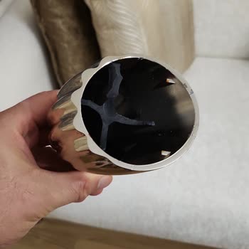 Dikkat Almadan Önce Düşün, İstikbal Koltuklarının Ayakları Plastik