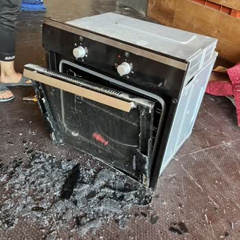 İstanbul Evden Eve Nakliyat (444 2 908) Taşınma Sıkıntısı Kırık Fırın Ve İlgisiz Firma!