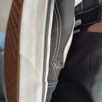 Vans Ayakkabı Vans Sportstyle Firmasi Kullanıcı Hatası Diyerek Urunu Geri Yolladı.