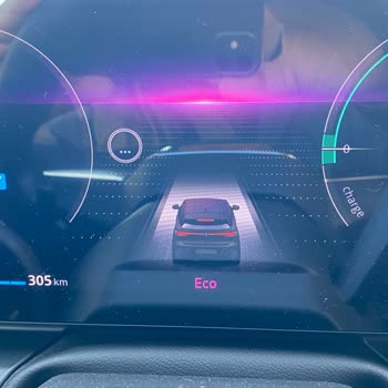 Renault Megane E-tec Elektrikli Araç Alırken Dikkat Ediniz.