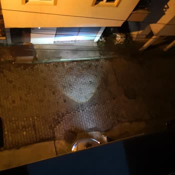 Atölye Semih Bir LED Projektör Lazer Sorunu