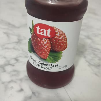Tat Gıda Çilek Reçelinde Sertlik Ve Lezzet Sorunu
