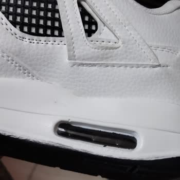 BygWear Defolu Nike Air Jordan Retro 4