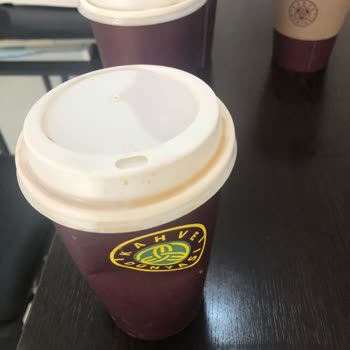 Kahve Dünyası İçeceklerimin Hepsi Hasarlı. 2 Haftadır Yardım Alamıyorum.