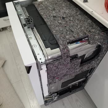 Arçelik Bulaşık Makinemi Parçalayıp Bıraktılar