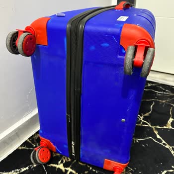 Türk Hava Yolları Hasarlı Valiz