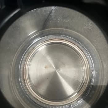 Arçelik Resital Çaycının İç Kısmı Paslanmaz Çelik Değilmiş, Paslandı.