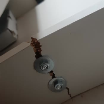Kelebek Mobilya Oturma Grubu Kalitesinden Dolayı Yaşadığım Memnuniyetsizlik