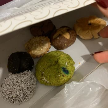 Merve Nefis Pasta Fırını Güngören Şubesi Çok Kalitesiz Ürün Satıyor