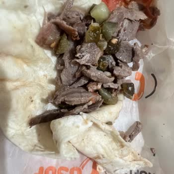 Köfteci Yusuf AVM 365 Aldığımı Et Döner