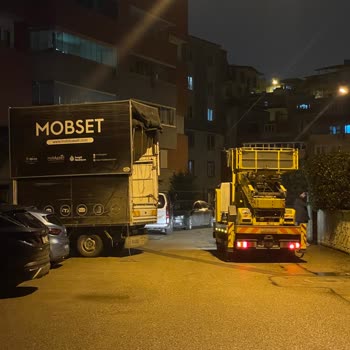 Mobset (mobilyaseti.com) Kural Yok, Düşünce Yok, Eğitim Yok