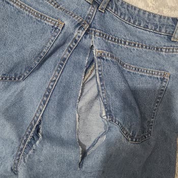 HM Kot Pantolon Yırtılması
