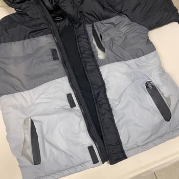 DeFacto İlk Yıkamamda Montun Cepleri Yırtıldı