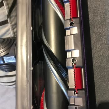 Dyson V15 Başlık Anti-tangle Başlık Yerine Farklı Başlık Gönderildi