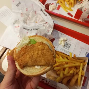 KFC Hayal Kırıklığına Uğratan Hamburger!