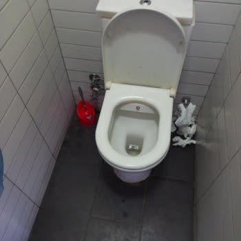 TÜVTÜRK Hijyenik Olmayan Tuvaletler