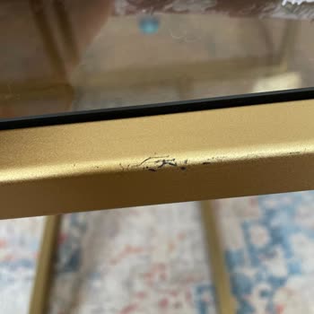 Sehpa Fabrikası Gösterildiği Gibi Kaliteli Değil