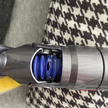 Dyson Ayıplı Ürünün Telafisini Yapmıyor