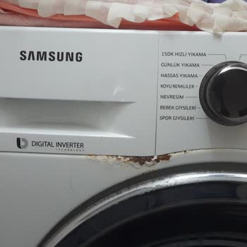 Samsung Yorumunu Size Bırakıyorum