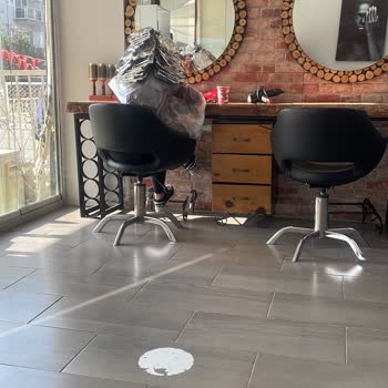 Kuaför Eren Eryılmaz Saçımı Yaktılar. Asla İlgilenmediler